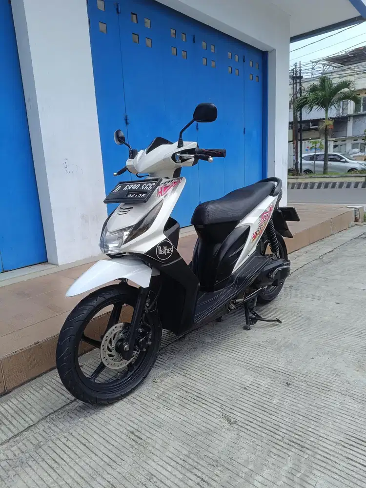 Honda beat karbu 2011 mulus antik orsinilan