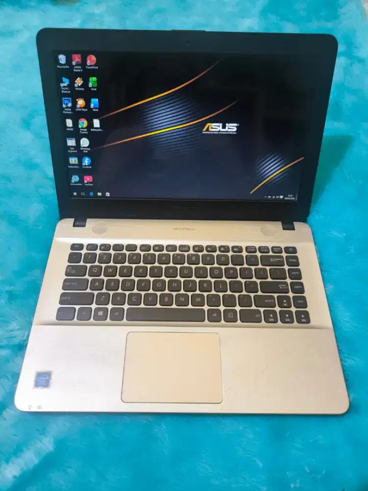 DIJUAL LAPTOP ASUS X441S SLIM,INTEL CELERON RAM 2 GB,HDD 320 GB