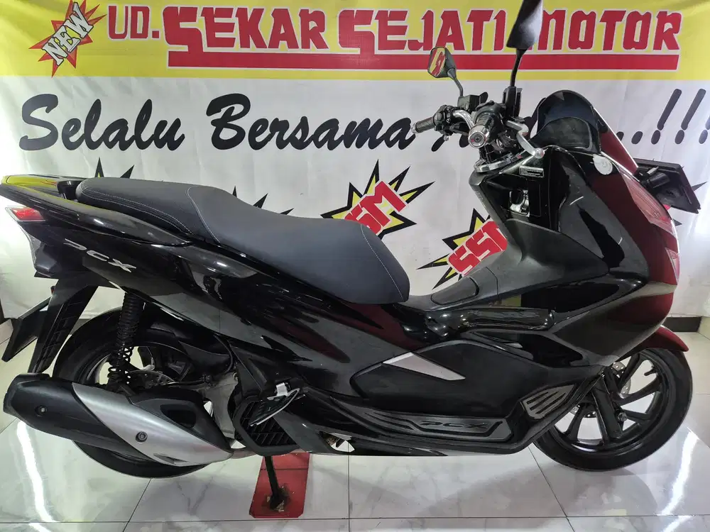 PCX 150 ABS hitam Glowcy
