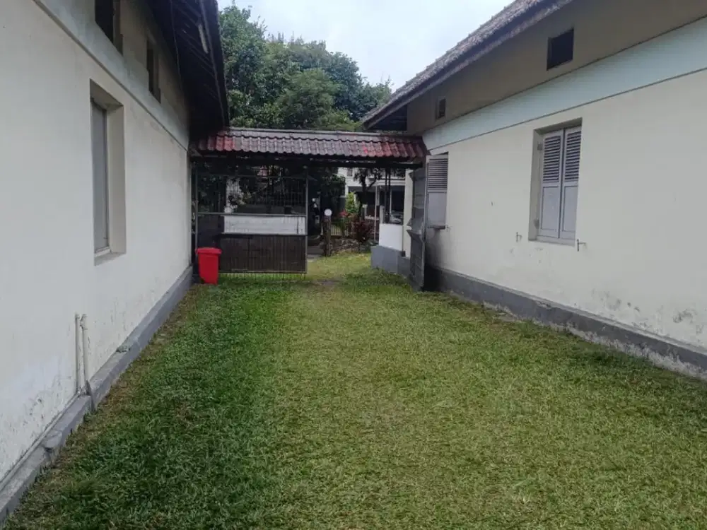 KAVLING LUAS POSISI BAGUS SIAP BANGUN DI MAINROAD SAYAP DAGO BANDUNG