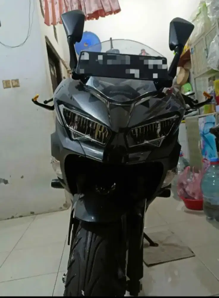 Di jual Kawasaki ninja F1 all new