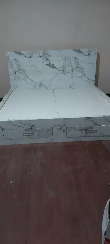 Dijual Ranjang/Divan Custom 2mx2m big size