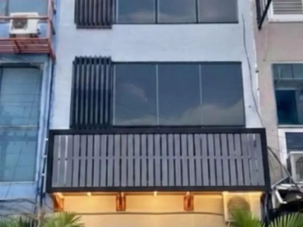 Jual Cepat Ruko Termurah, Area Komersial Dekat Starbucks & Bank HSBC, Sby