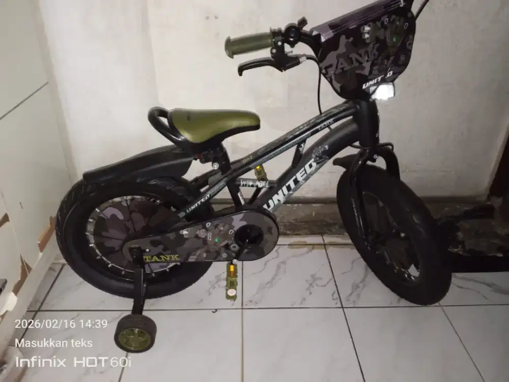 Sepeda Anak UNITED TANK 16 inch Army - Like new 95%