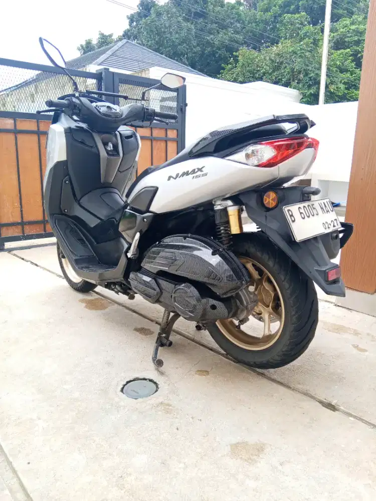 Nmax 155 connected keyless muluss dan gress
