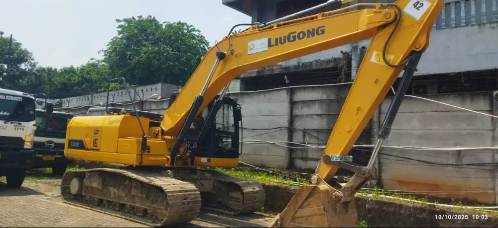 Liugong Excavator CLG920E Tahun 2024