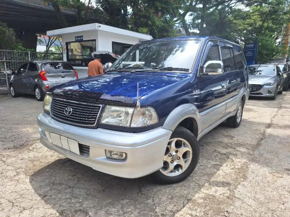 LOW DP Toyota Kijang 2.0 Krista Bensin-MT 2001 8MM
