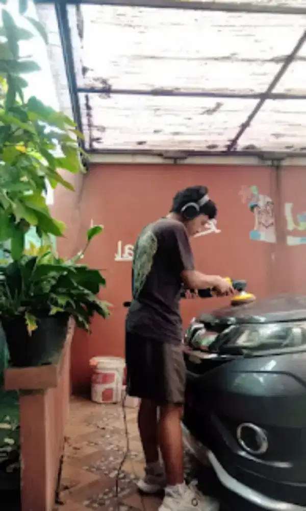 Salon mobil panggilan home service