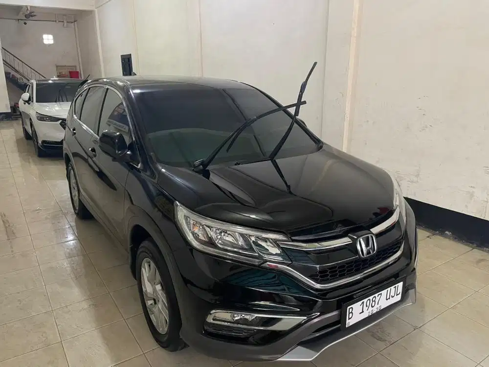 HONDA CR-V 2.0 FACELIFT AT 2015