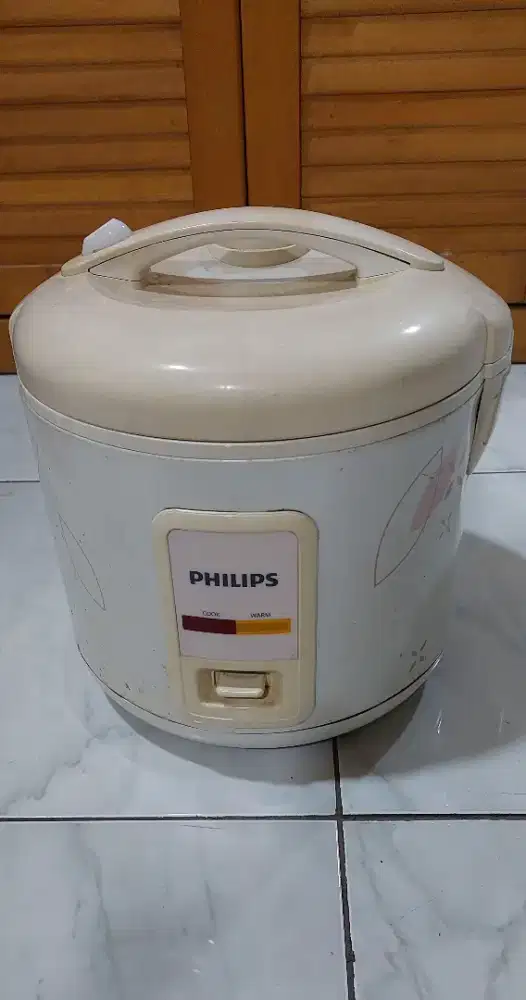 Rice cooker Philips kapasitas 1,8 liter