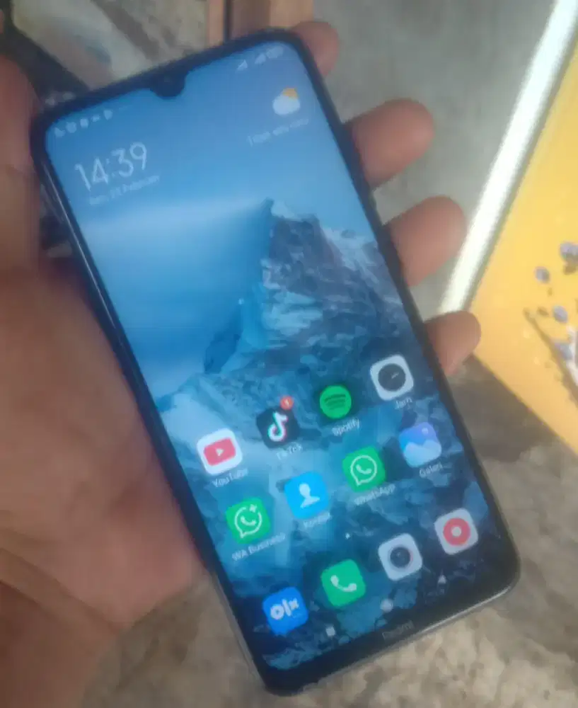 Xiaomi redminote 8  6/128./  TT