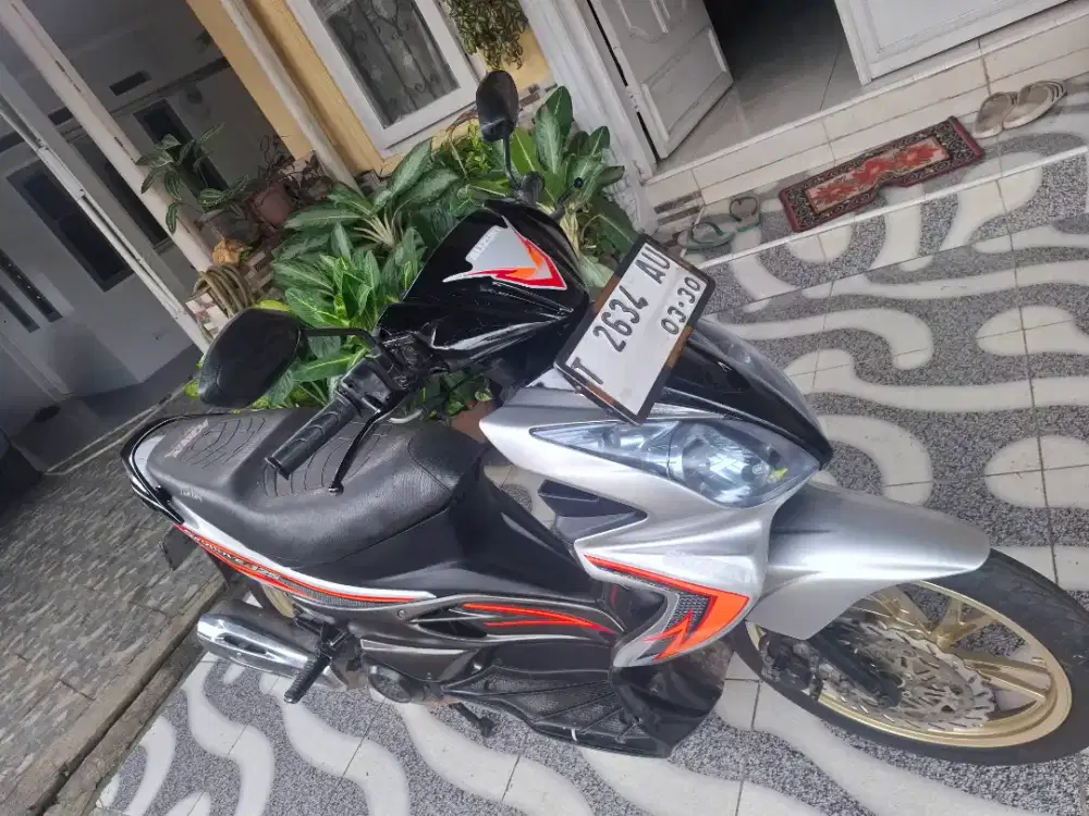 Suzuki Skywave plat t