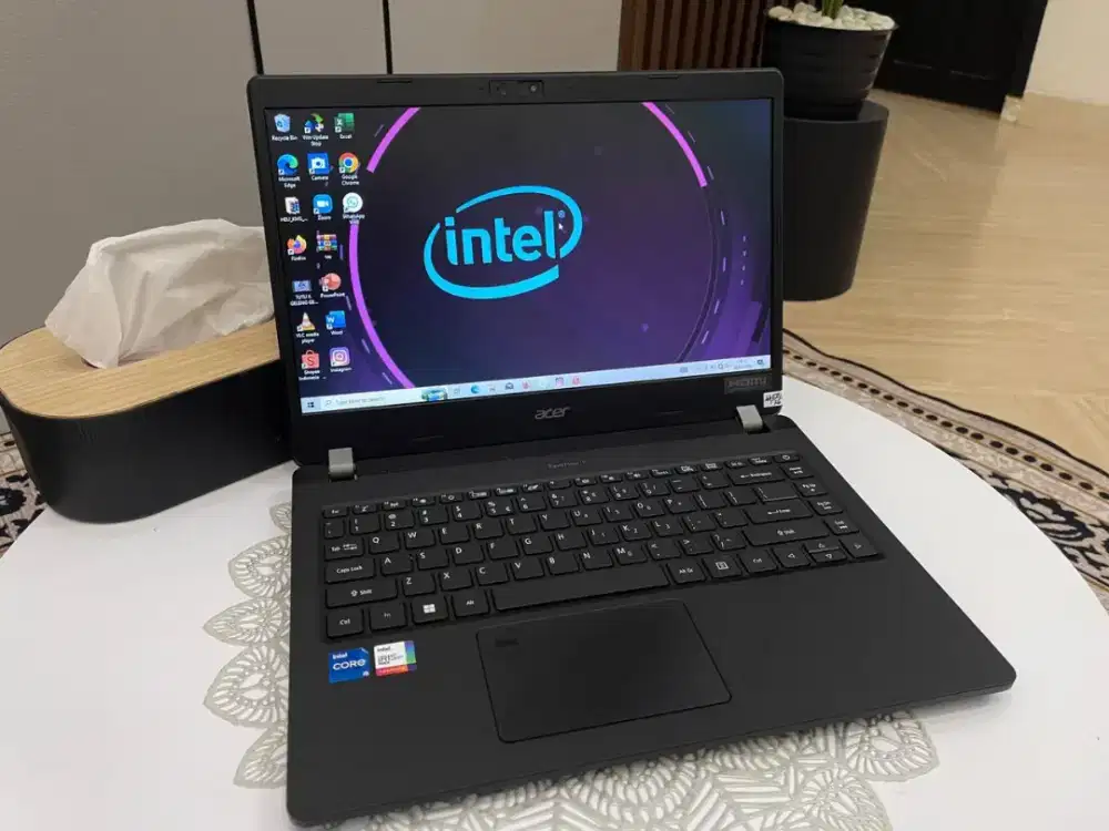 Leptop Acer  travelmade INTEL CORE i5 Gen 11