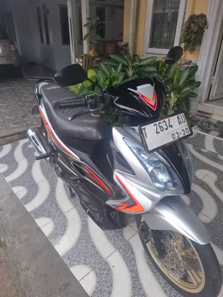 Suzuki Skywave plat T