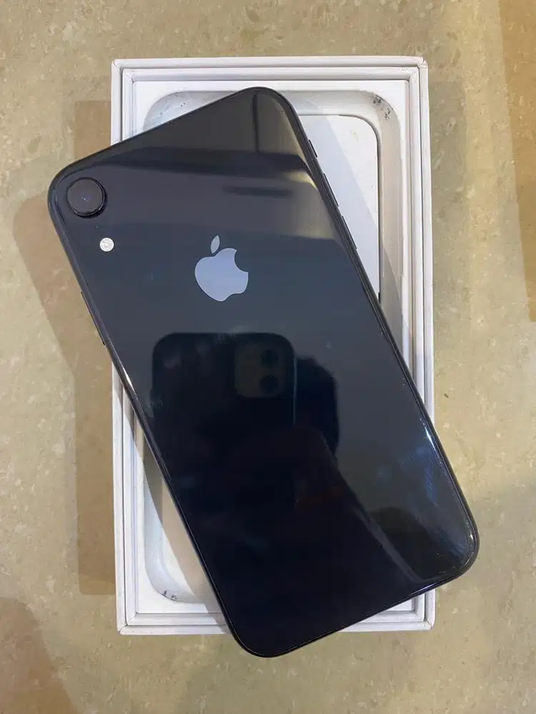 Iphone XR 64gb ibox terima cash dan kredit