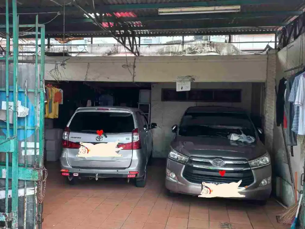 Disewakan Rumah Tua 1 1/3 Lt di Jalan Utama Grogol Jakarta Barat