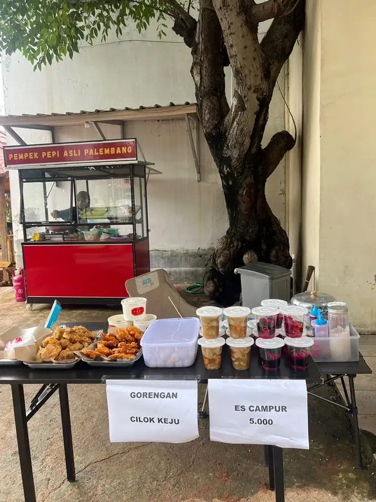 Lowongan Kerja Koki sekaligus SPG