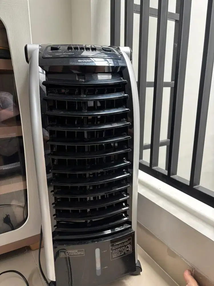 air cooler sharp/ dingin seperti Ac