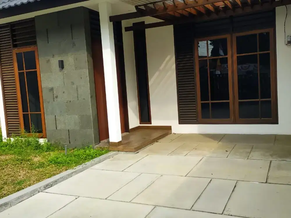 Jual Cepat rumah siapa Huni Gegerkalong Hilir bandung