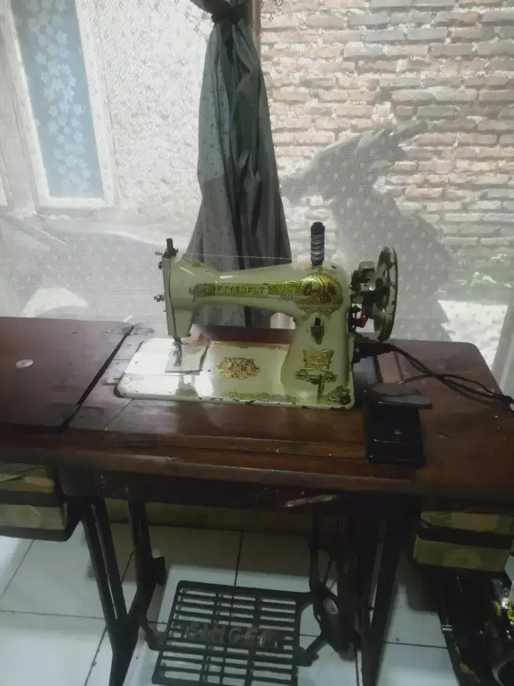 Mesin jahit fullset dinamo