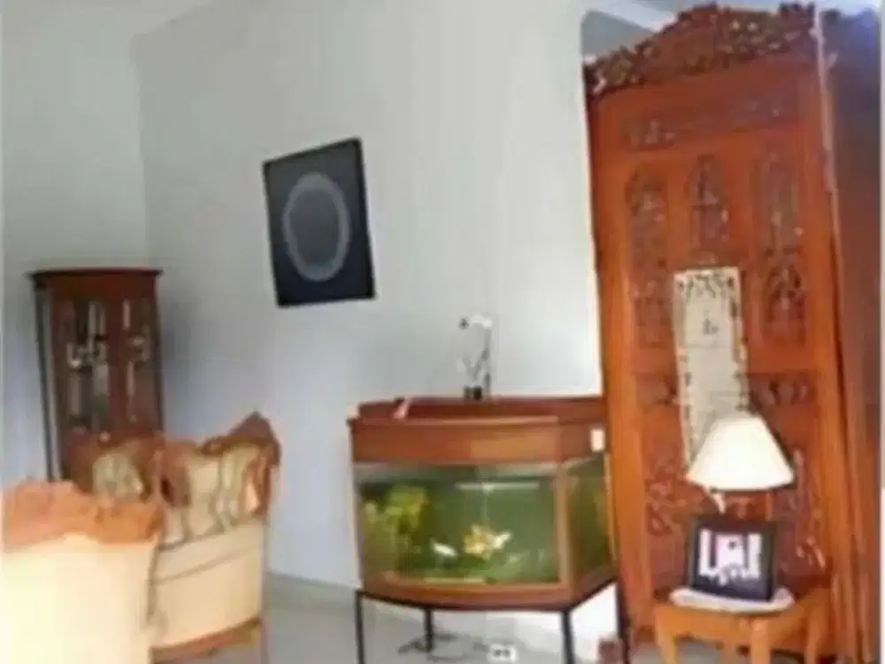 RUMAH ASRI IDAMAN LUAS TERAWAT SIAP HUNI DI MARGAHAYU PERMAI BANDUNG