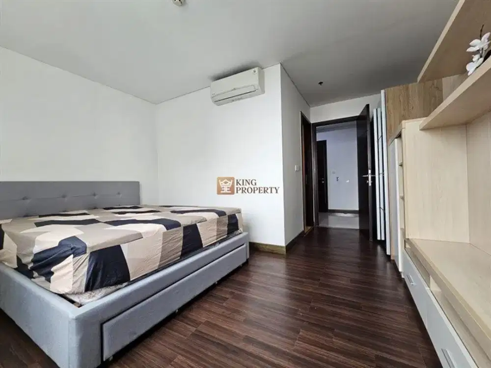 New Unit Dengan Furnished Baru, Disewakan Apartemen AKR Gallery West Residences 1BR Siap Huni, Akses Coonecting AKR Office Tower Kebon Jeruk