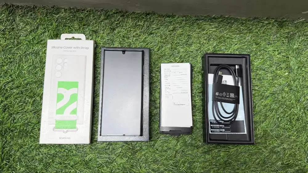 Samsung Galaxy S22 Ultra 12/512GB Second Original Resmi SEIN