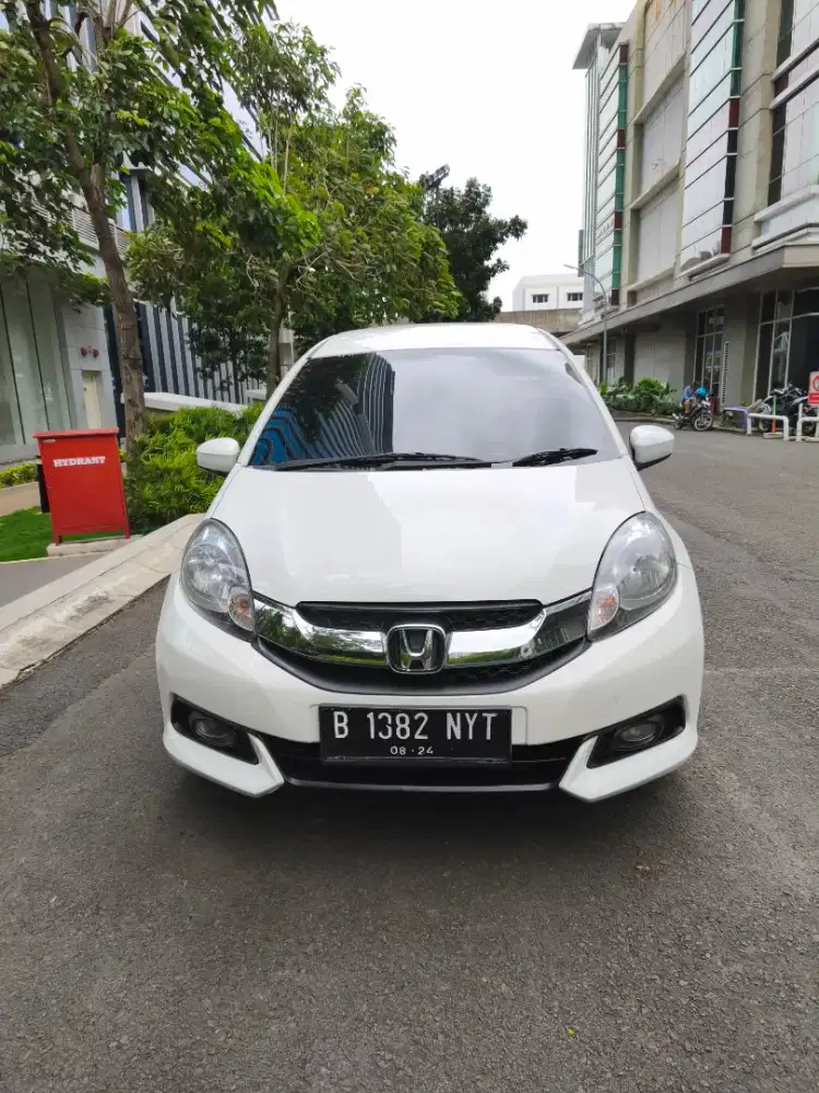 HONDA MOBILIO E CVT 2016