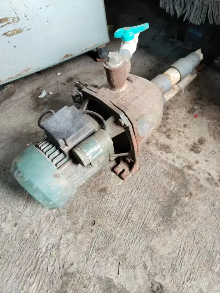 Z pump suara mesin adem