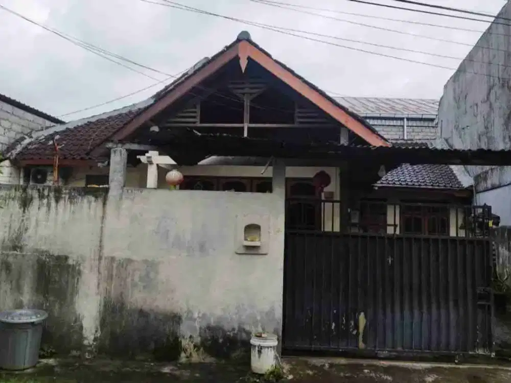 Jual Tanah 2 are Isi Bangunan di Bung Tomo Denpasar