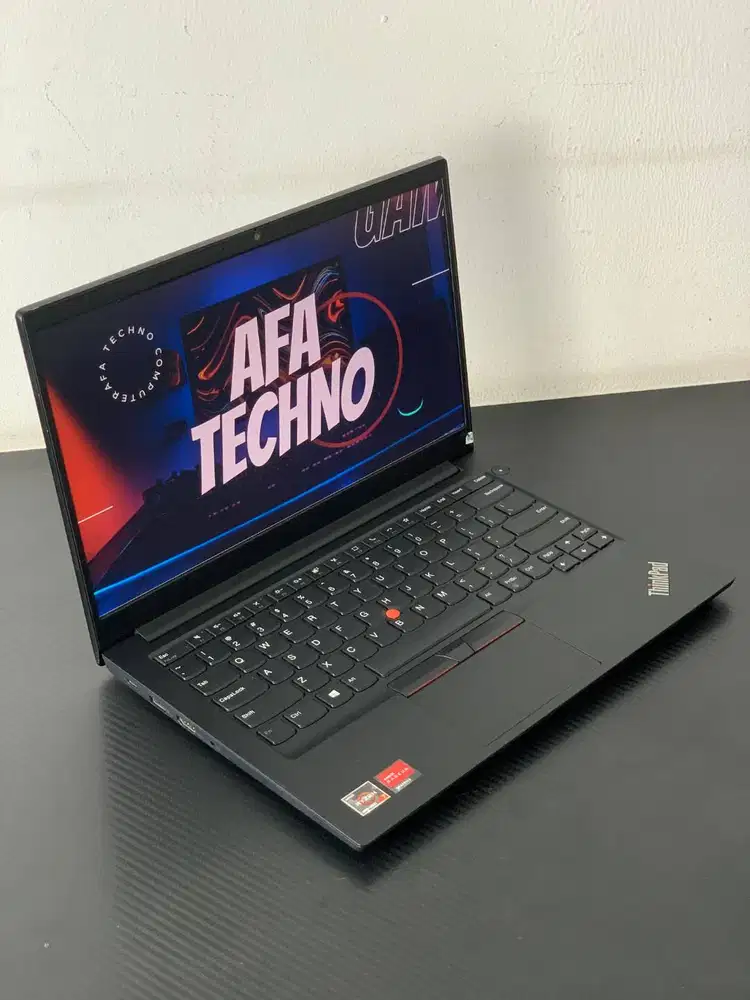 Laptop Lenovo ThinkPad E14 Gen 2 Ryzen 7 4700U | RAM 16GB | SSD 256GB