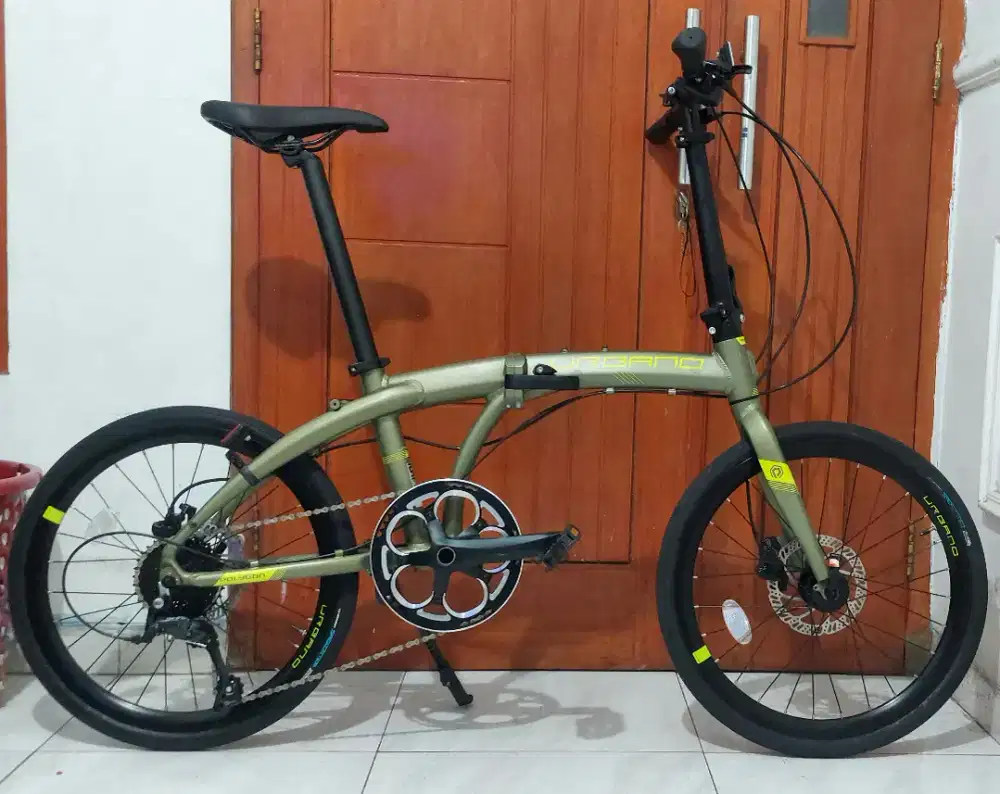 Sepeda lipat polygon urbano 5