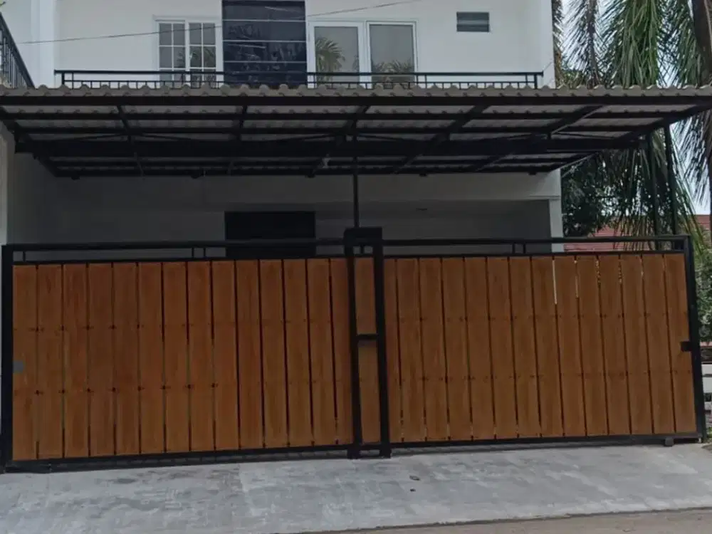 Dijual Rumah SHM 2 Lantai Full Renov di Regency Melati Mas, Serpong, Tangerang