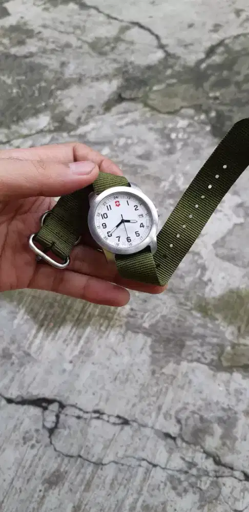 Jam tangan victorinox 26002CB original