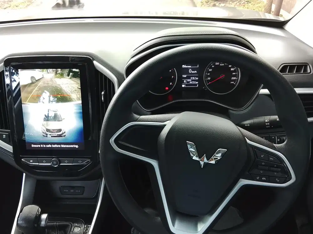 Wuling Almaz 2021 Bensin