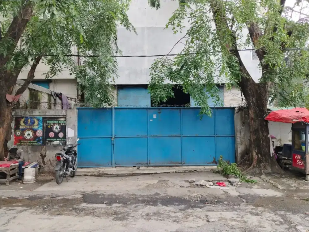GUDANG DI MIAMI, KAPUK KAMAL, CENGKARENG, JAKARTA BARAT