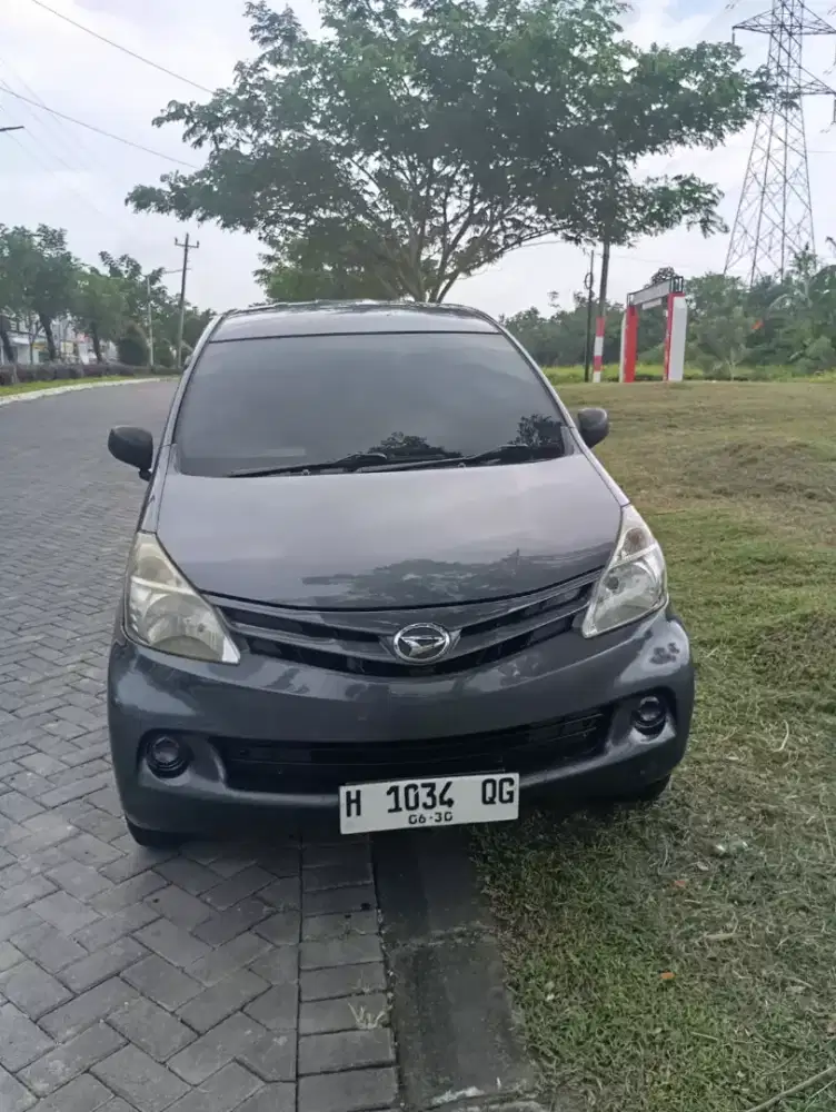 Daihatsu Xenia X 2013