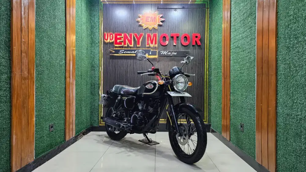 UD ENY MOTOR- KAWASAKI W175 SE TAHUN 2018 HITAM