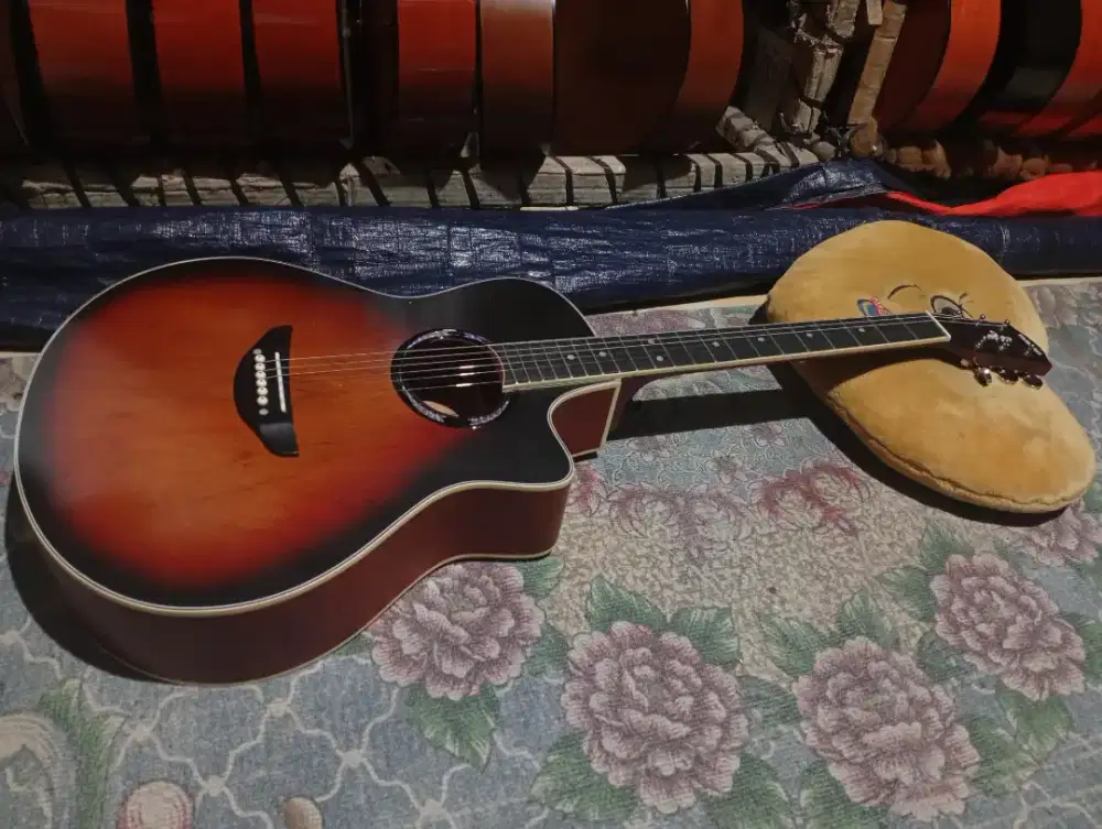 Gitar akustik apx new