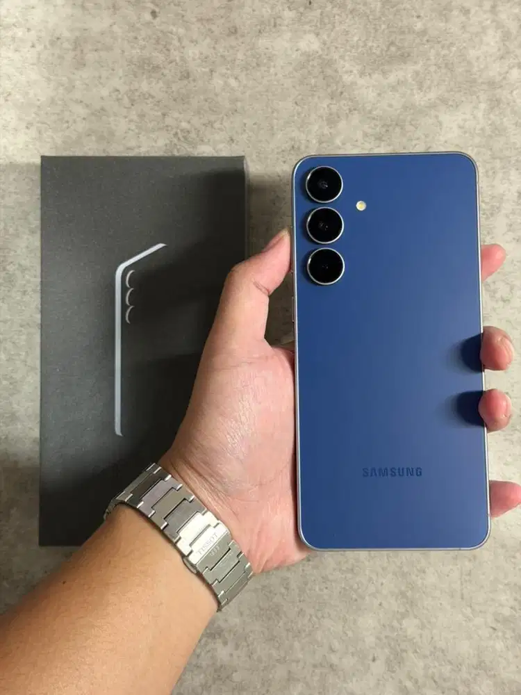 Samsung S25FE 8/256gb Resmi SEIN Fullset MULUS LIKE NEW (Garansi ON)