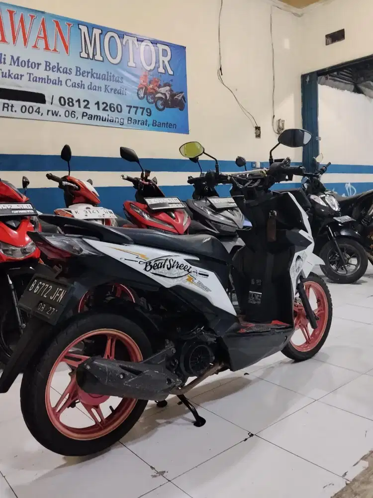 For sale honda beat street 2018 siap pakai super muluz