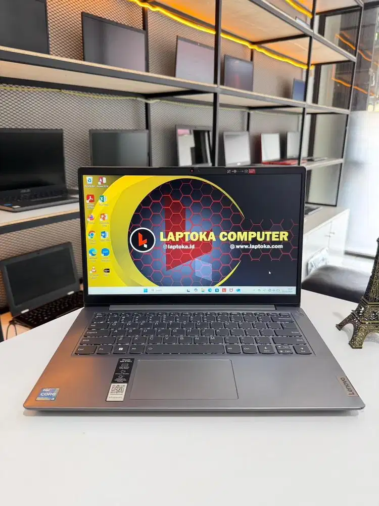 Di jual lenovo core i3 gen11 ram 8gb
