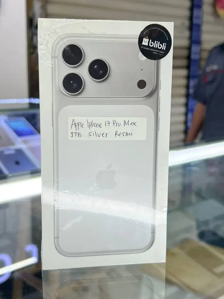 IPhone 17 Pro Max 1TB Silver New Garansi Resmi Indonesia