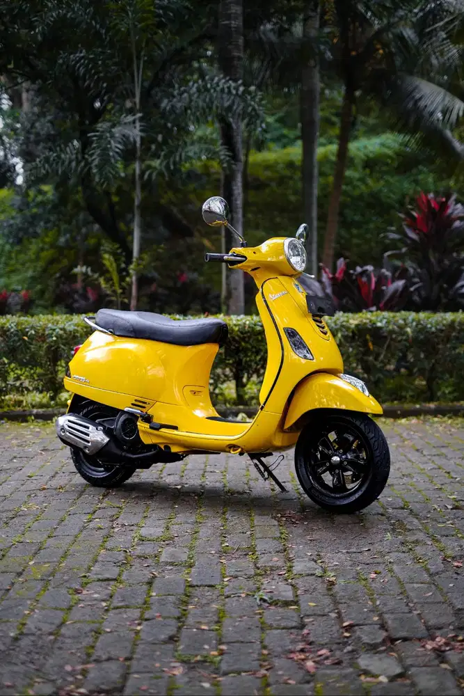 JUAL VESPA MATIC BEKAS/SECOND LX 125 IGET 2019 MURAH BERGARANSI