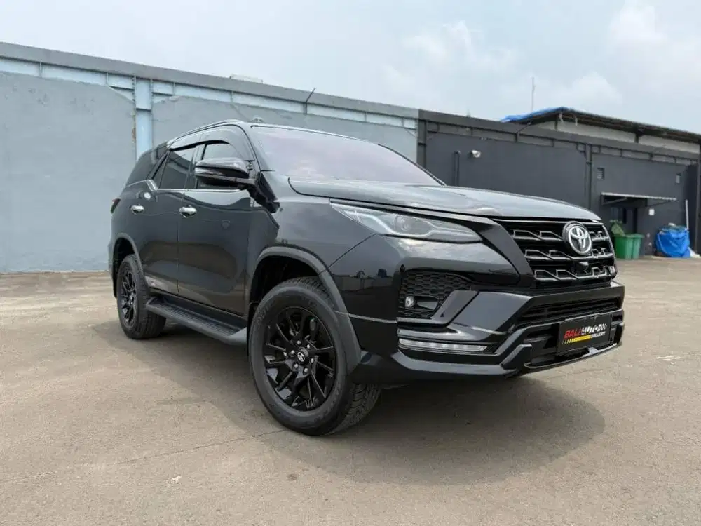 Toyota Fortuner 2.8 GR A/T 2024,KM 4 RB,Service Record