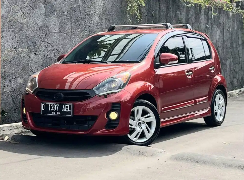 LowKM 81rb DAIHATSU SIRION RS 1.3 AT 2016 FACELIFT ISTIMEWA BANDUNG