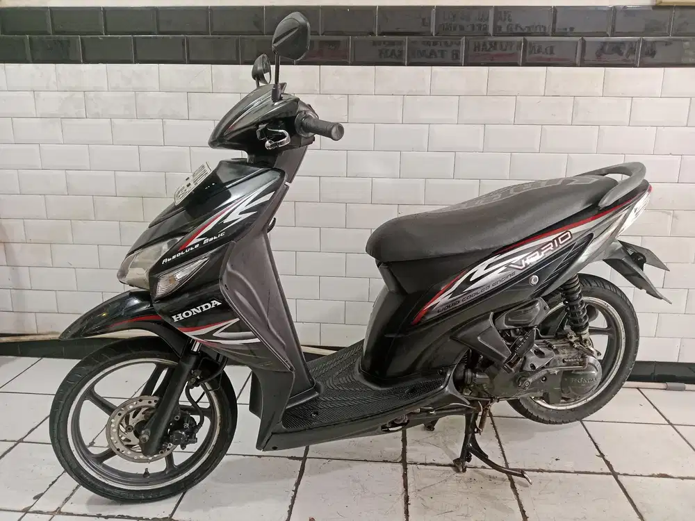 DIJUAL cepat vario cw 2014 surat komplit