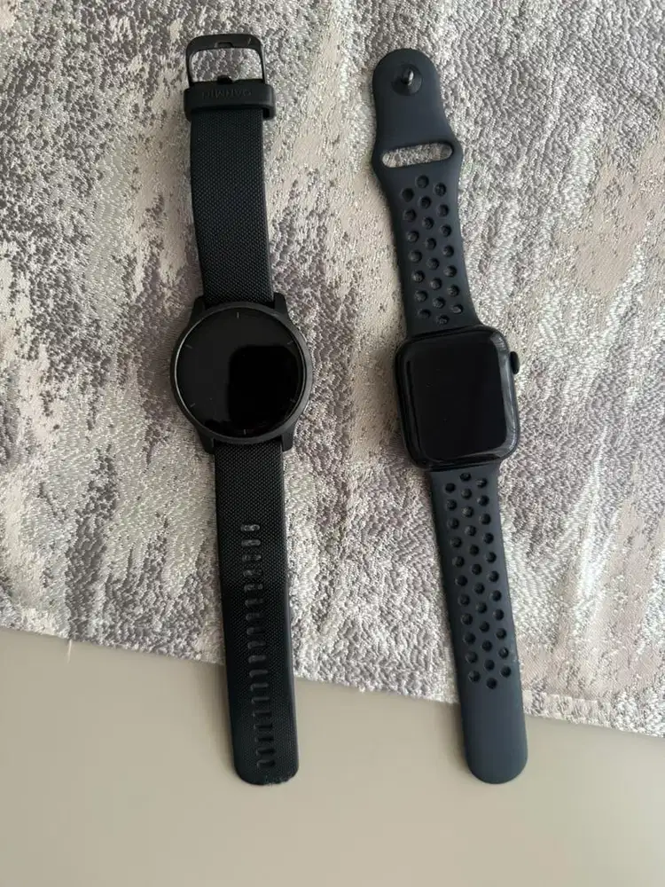 Jam apple watch series 7 dan garmin venu 2