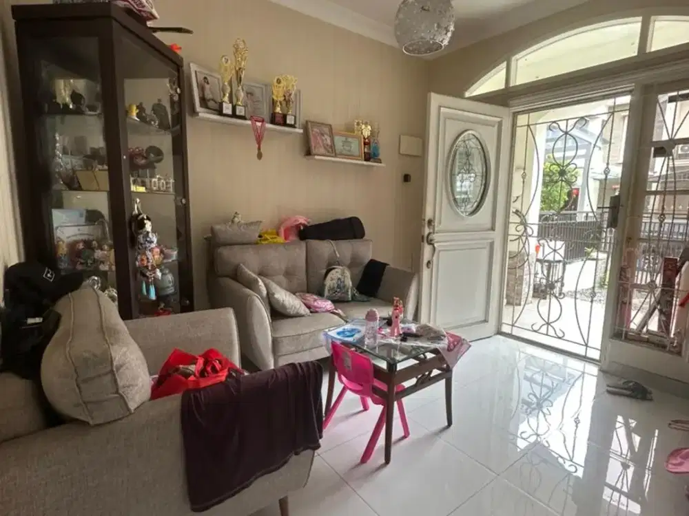 Ss.3712 - Murah !! Dijual Rumah Rapih 6x16 Siap Huni Jalan 3 Mobil di Gading Residence Pelangi Hadap Selatan