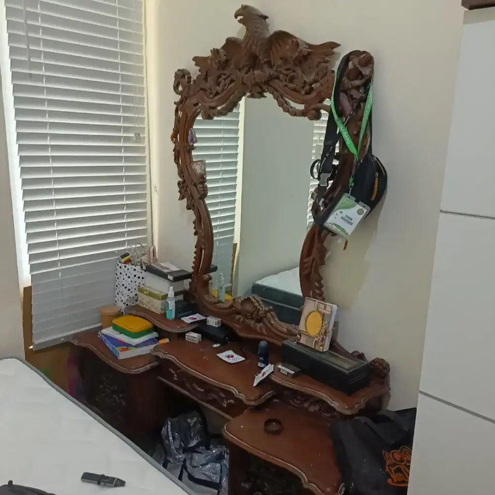 Lemari jati asli  jadul